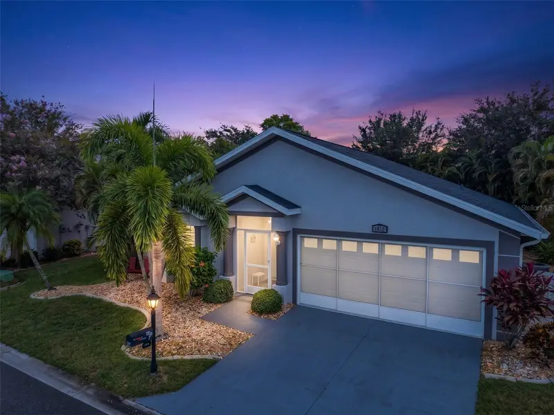 1812 Birmingham Blvd, FL