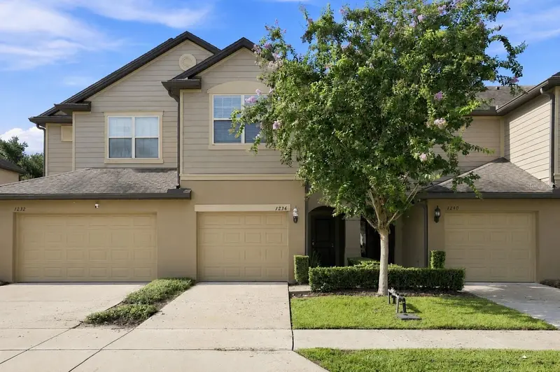 1236 Pavia Dr, FL