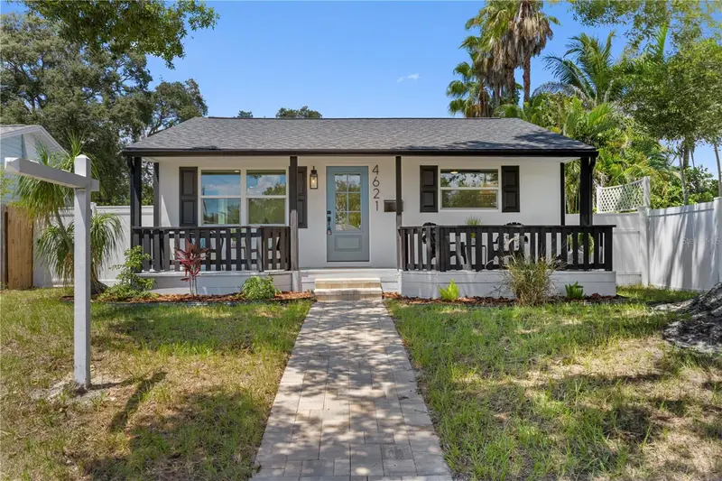 4621 4th Ave N, FL