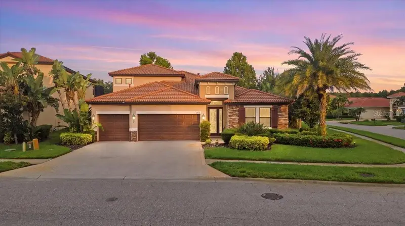 4508 Grand Lakeside Dr E, FL