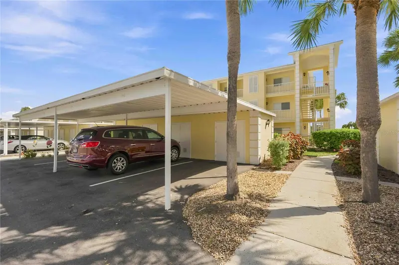 406 Cerromar Cir N #328, FL