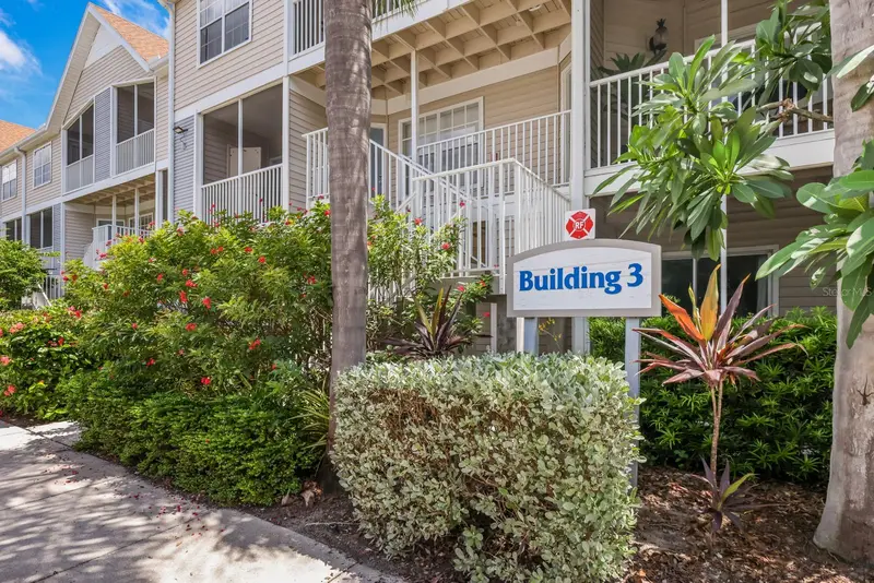 850 S Tamiami Trl #325, FL