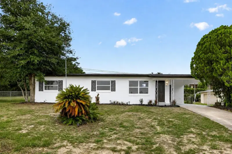 3413 Paris Pl, FL