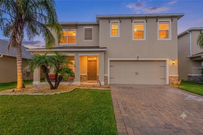 247 Lazio Cir, FL