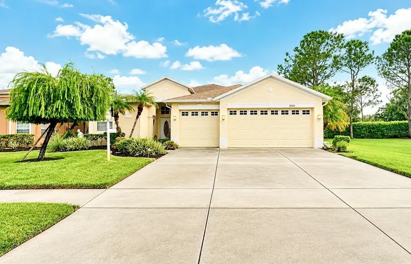 10924 Rain Hollow Ct, FL