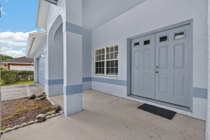 22 Pinelynn Ln, FL