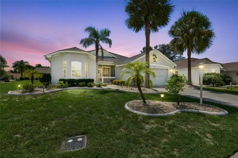 1119 Villeroy Dr, FL
