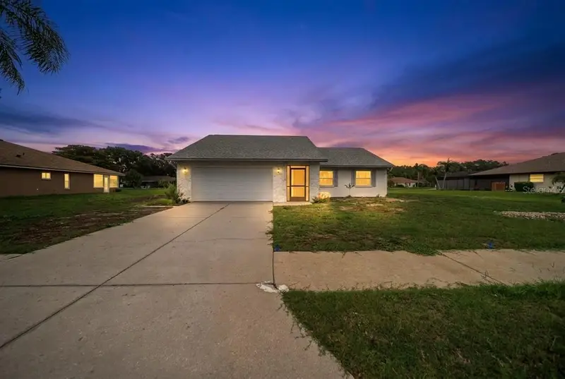 112 Woodingham Dr, FL