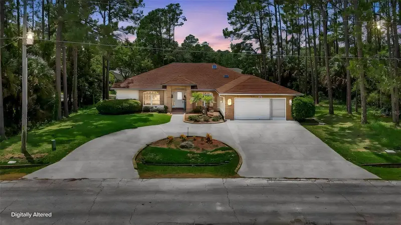 73 Waters Dr, FL