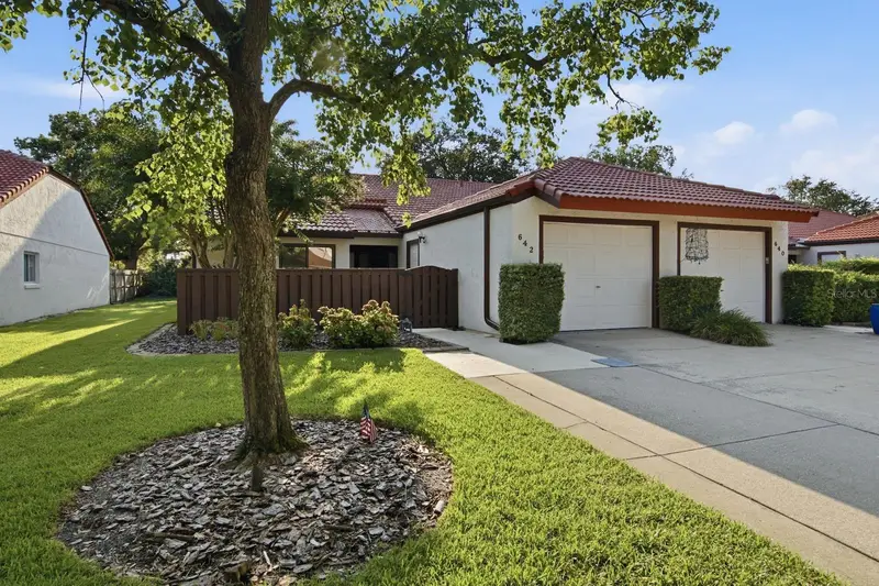 642 Warrenton Rd, FL