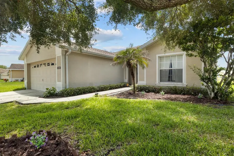 3833 Whistlewood Cir, FL