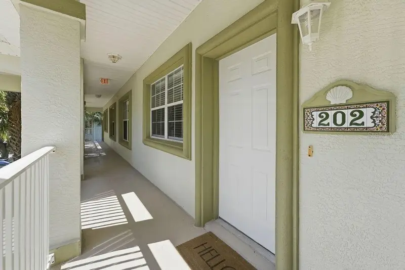 90 San Juan Dr #B202, FL