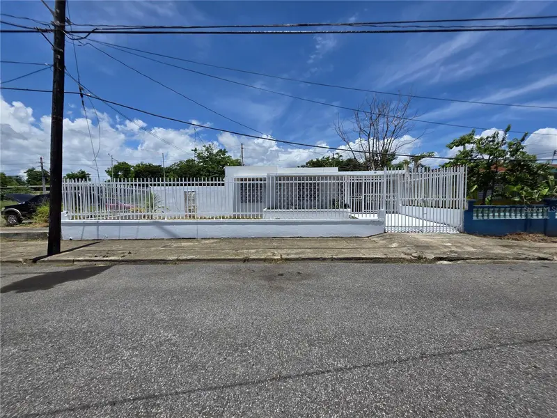 150 Romaguera St, PR
