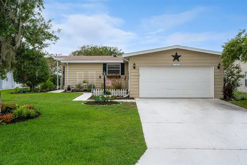 25201 Clifford, FL