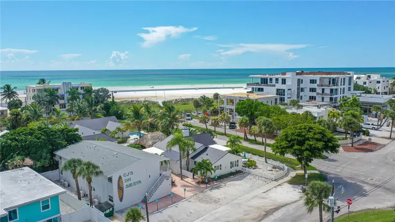 104 Avenida Veneccia #171, FL