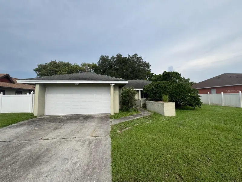 2419 Amberly Ave, FL