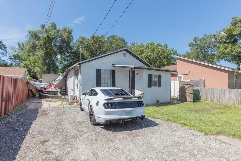 1526 Clinton, FL