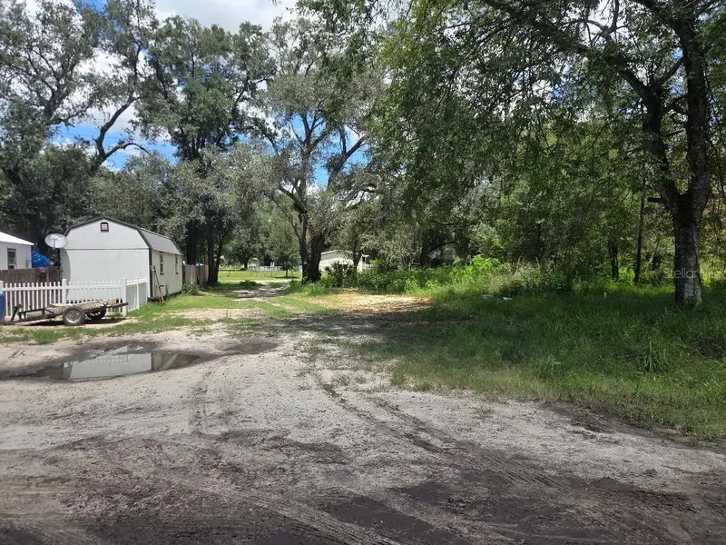39249 Lizabeth Cir, FL