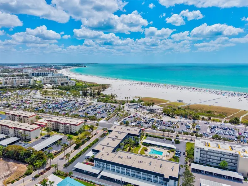 5600 Beach Way Dr #111, FL
