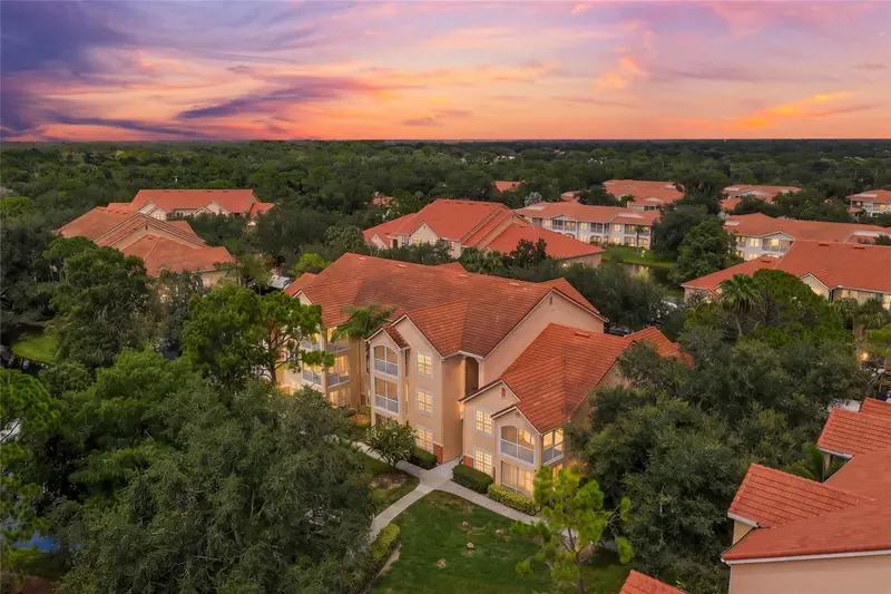4166 Central Sarasota Pkwy #533, FL