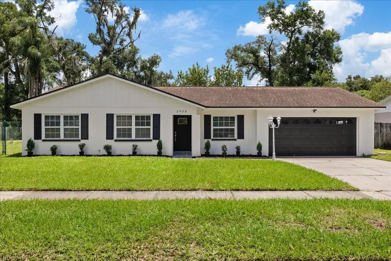 2928 Forest Cir, FL