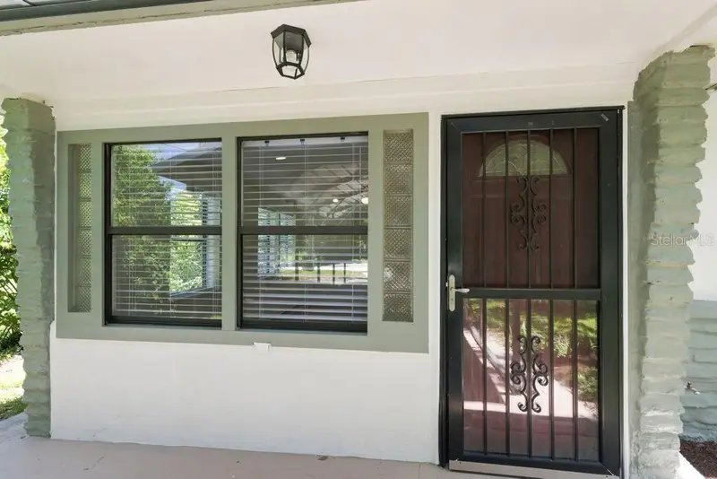 7810 Chapel Ave, FL