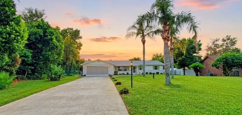 1371 S Prairie Cir, FL