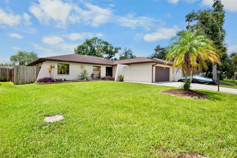 6816 Mauna Loa Blvd, FL