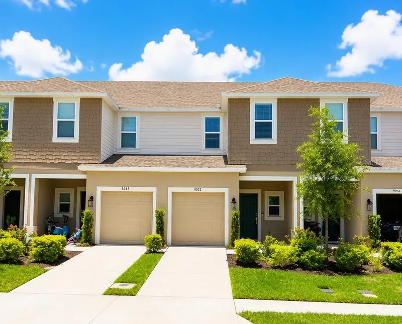 9052 Driven Snow St, FL