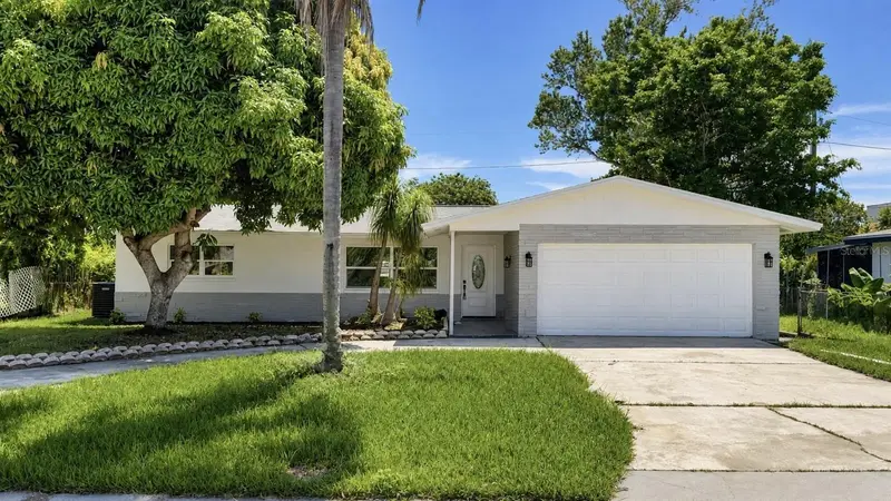 1421 Heather Dr, FL