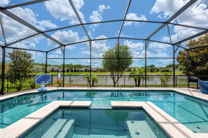 1510 Chelsea Manor Cir, FL