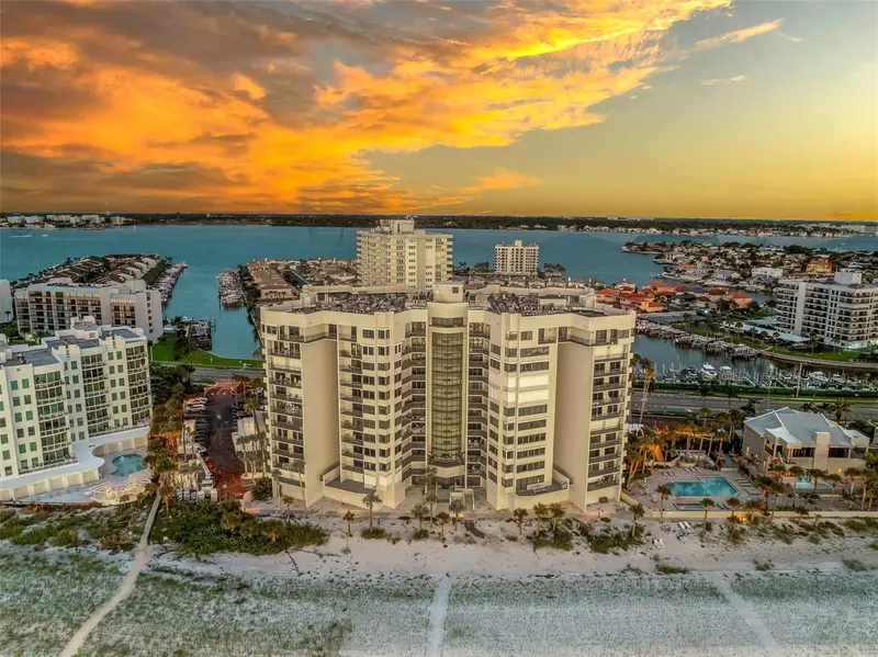 1600 Gulf Blvd #617, FL