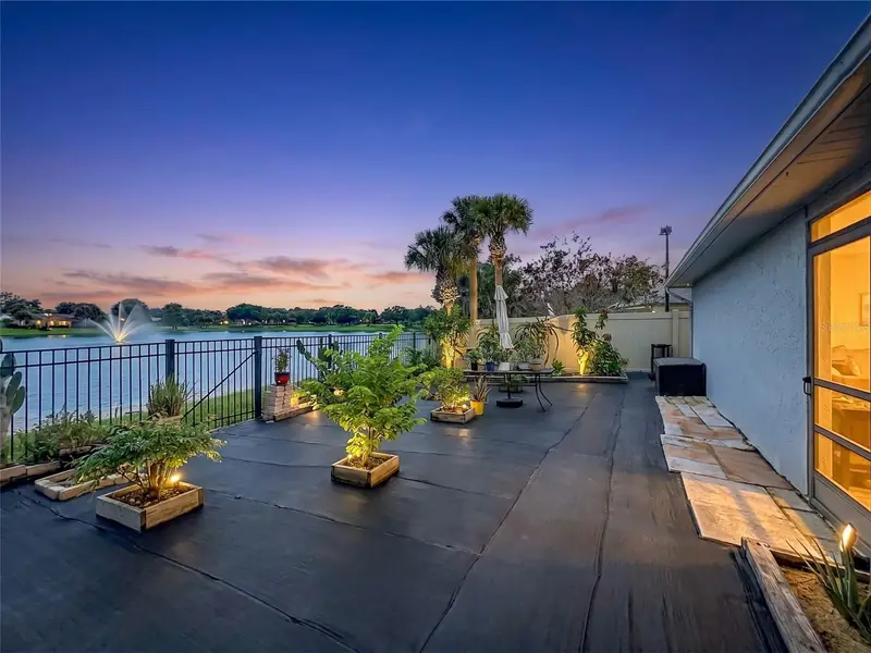 2405 Settlers Trl, FL