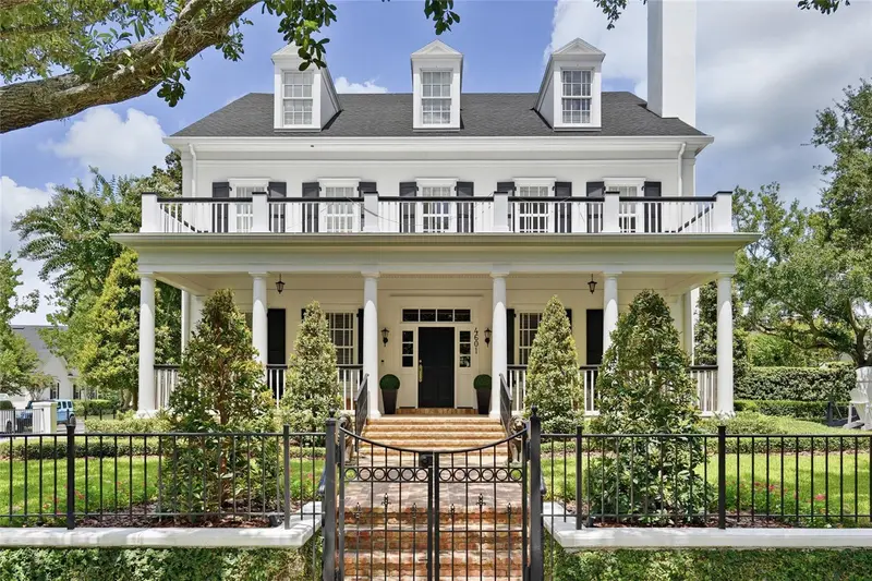 Baldwin Park pending