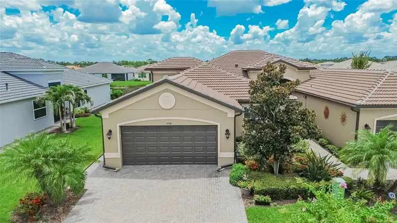4740 Avila Lakes Dr, FL