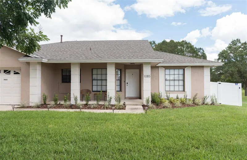 1085 Indian Ridge Trl E, FL