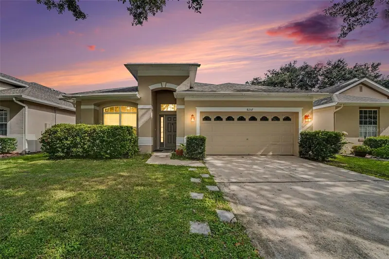 8257 Baywood Vista Dr, FL