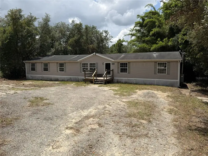 41527 Paradise Rd, FL