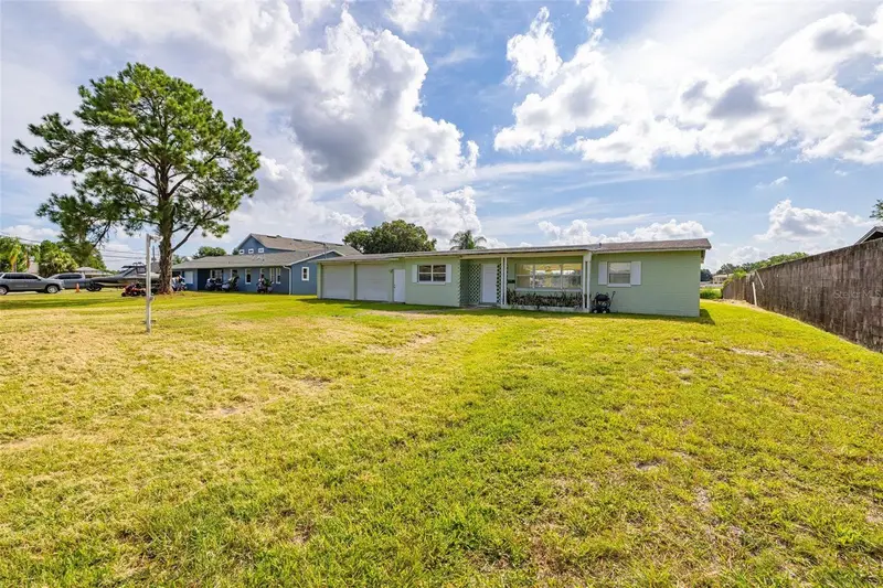 5701 Padgett Cir, FL