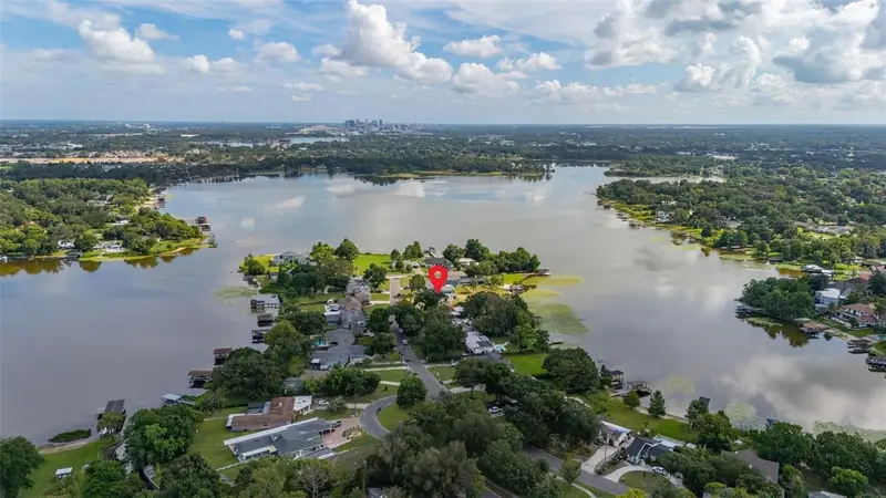 5701 Padgett Cir, FL