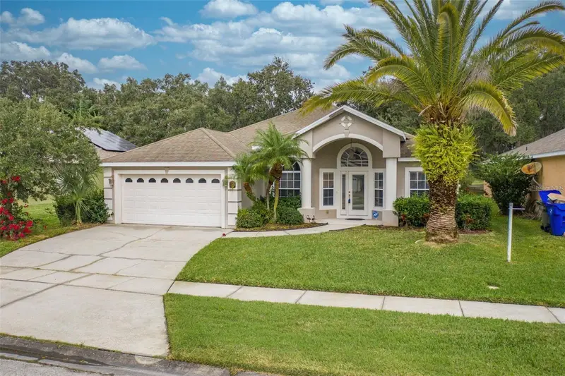 2111 Eagleview Ct, FL