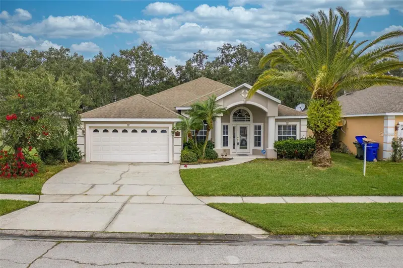 2111 Eagleview Ct, FL