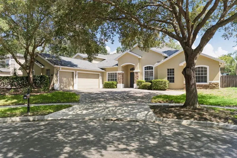 457 Chinahill Ct, FL