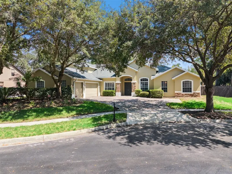 457 Chinahill Ct, FL