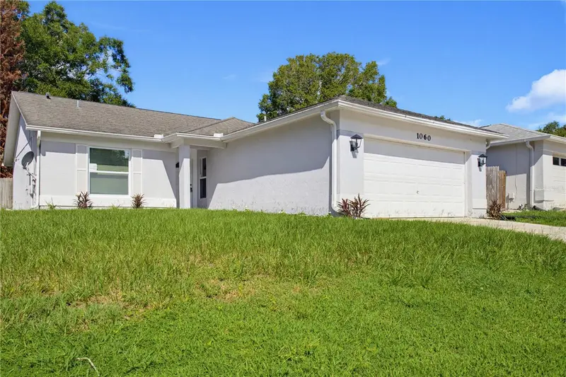 1060 Dees Dr, FL