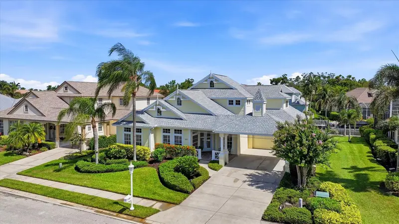 4747 Pinnacle Dr, FL