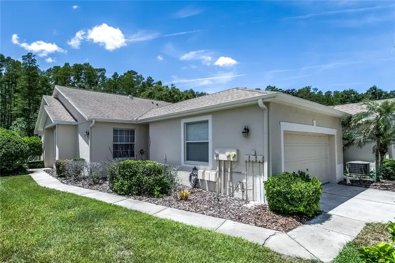 7235 Cleopatra Dr, FL