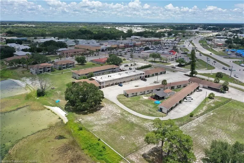 1001 Lakeview Dr, FL
