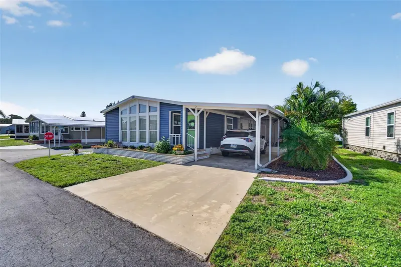 46 N Easter Island Cir, FL