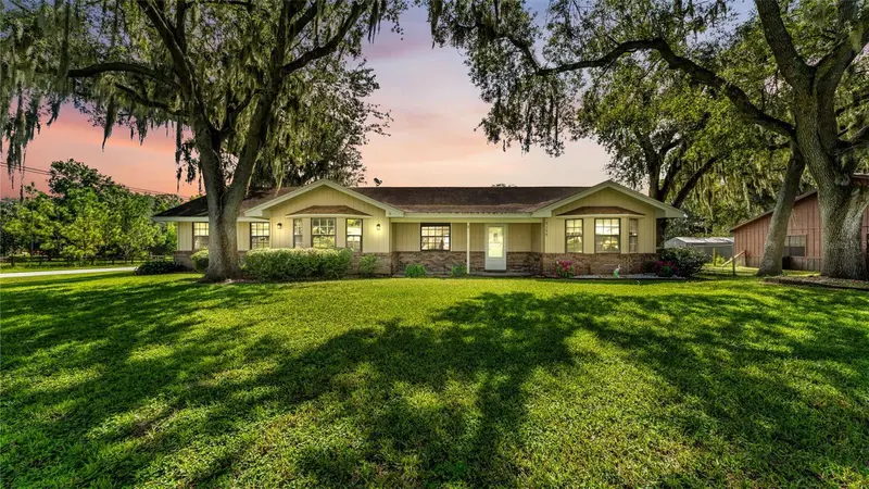 5195 Oakwood Trl, FL